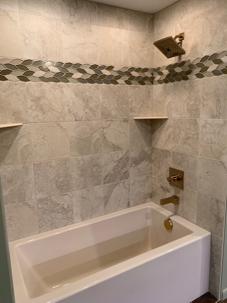 Shower and tub Installation - Home Remodeling